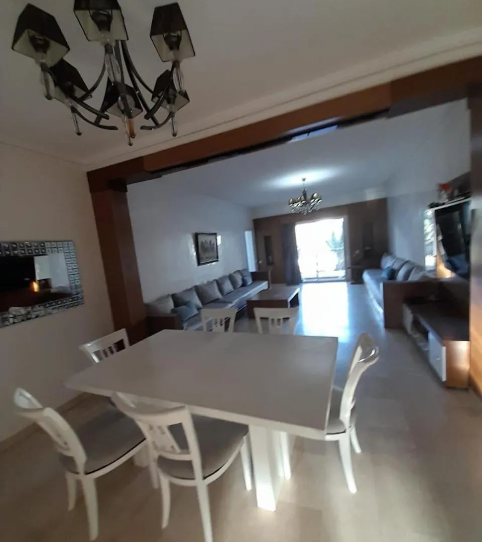 Elegant Apartment In Marina 아가디르