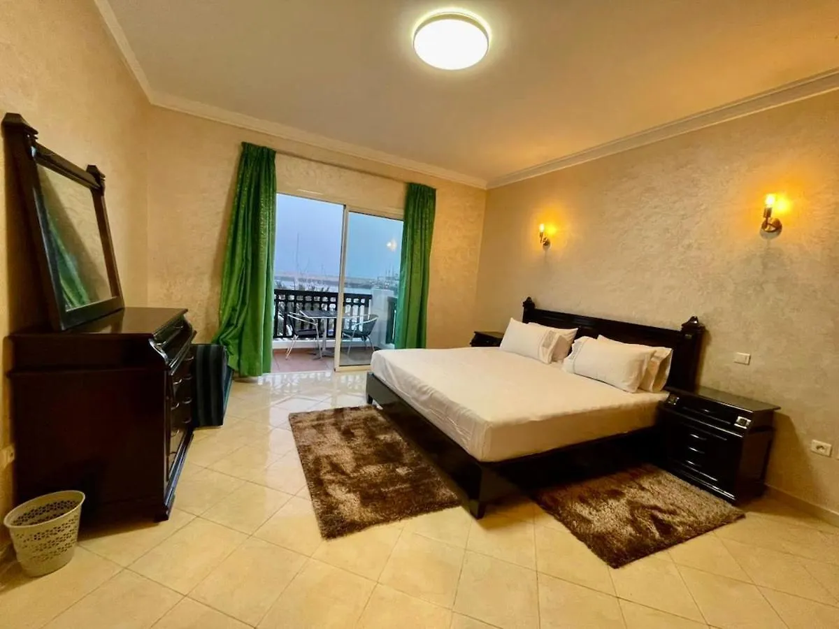 Elegant Apartment In Marina 아가디르